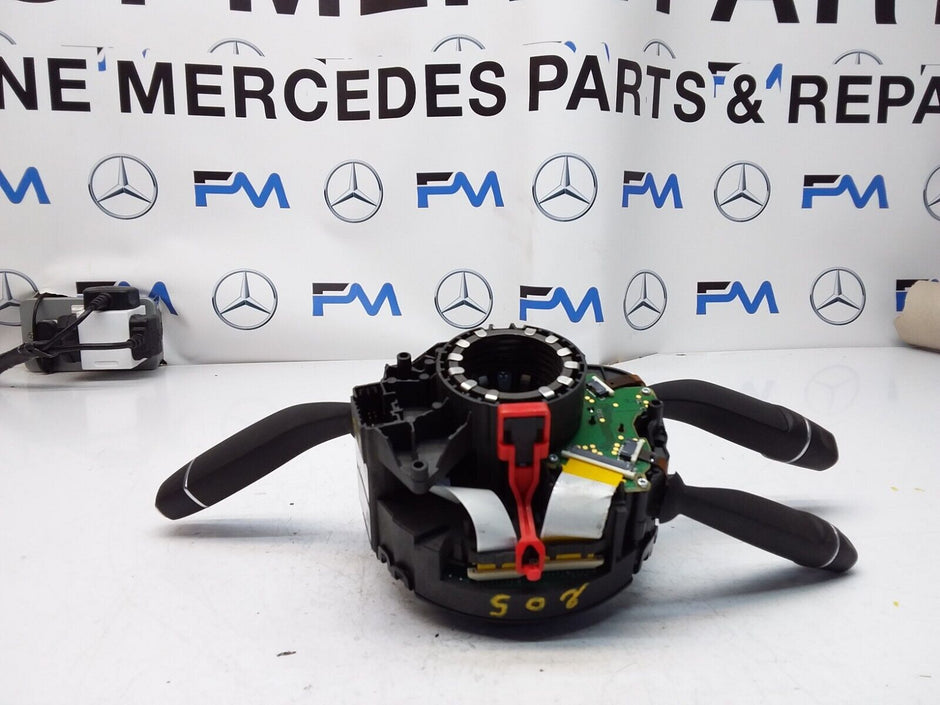 Mercedes C-CLASS W205 INDICATOR/WIPER GEAR SELECT + SQUIB  2014 FM00588 