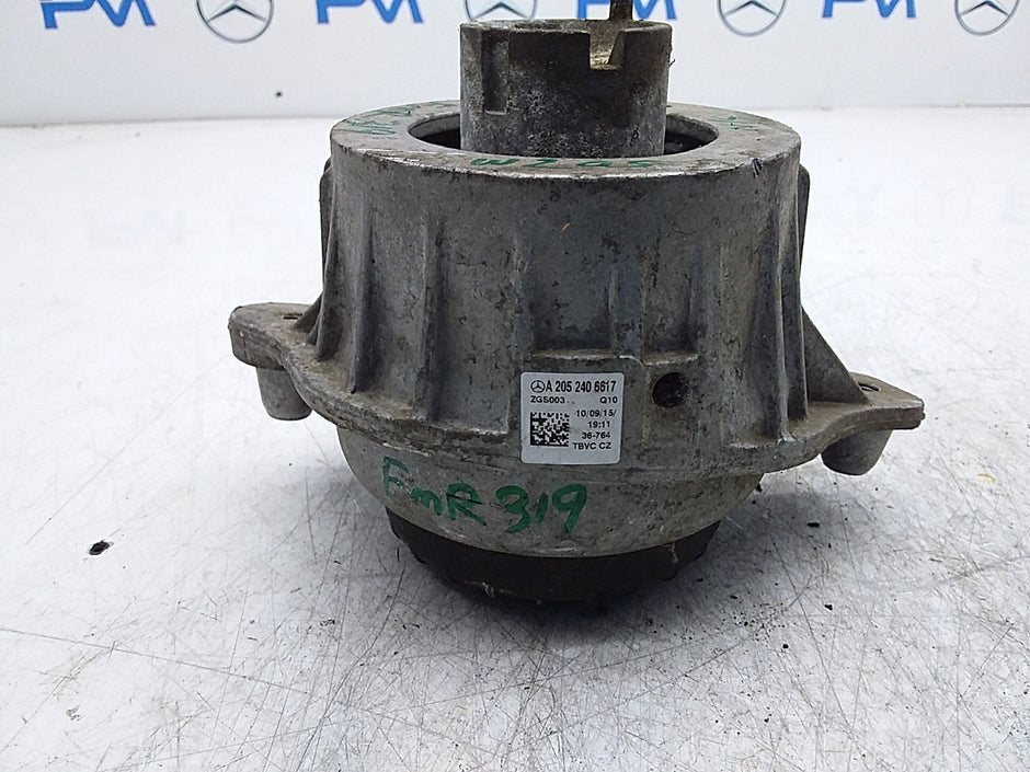 MERCEDES BENZ  C-CLASS W205  ENGINE MOUNT LEFT NS A2052406617 FMR319