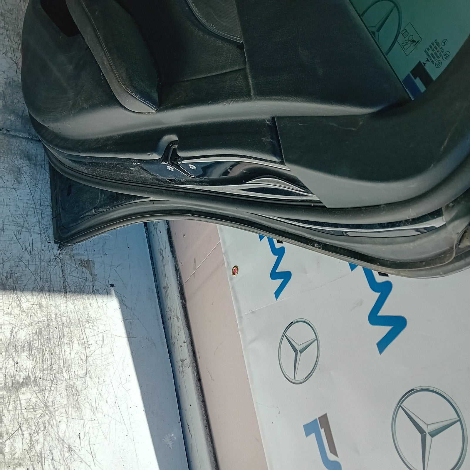 MERCEDES E-CLASS S213 EST DRIVER REAR DOOR OSR BLACK 2016 ON COMPLETE FMD452