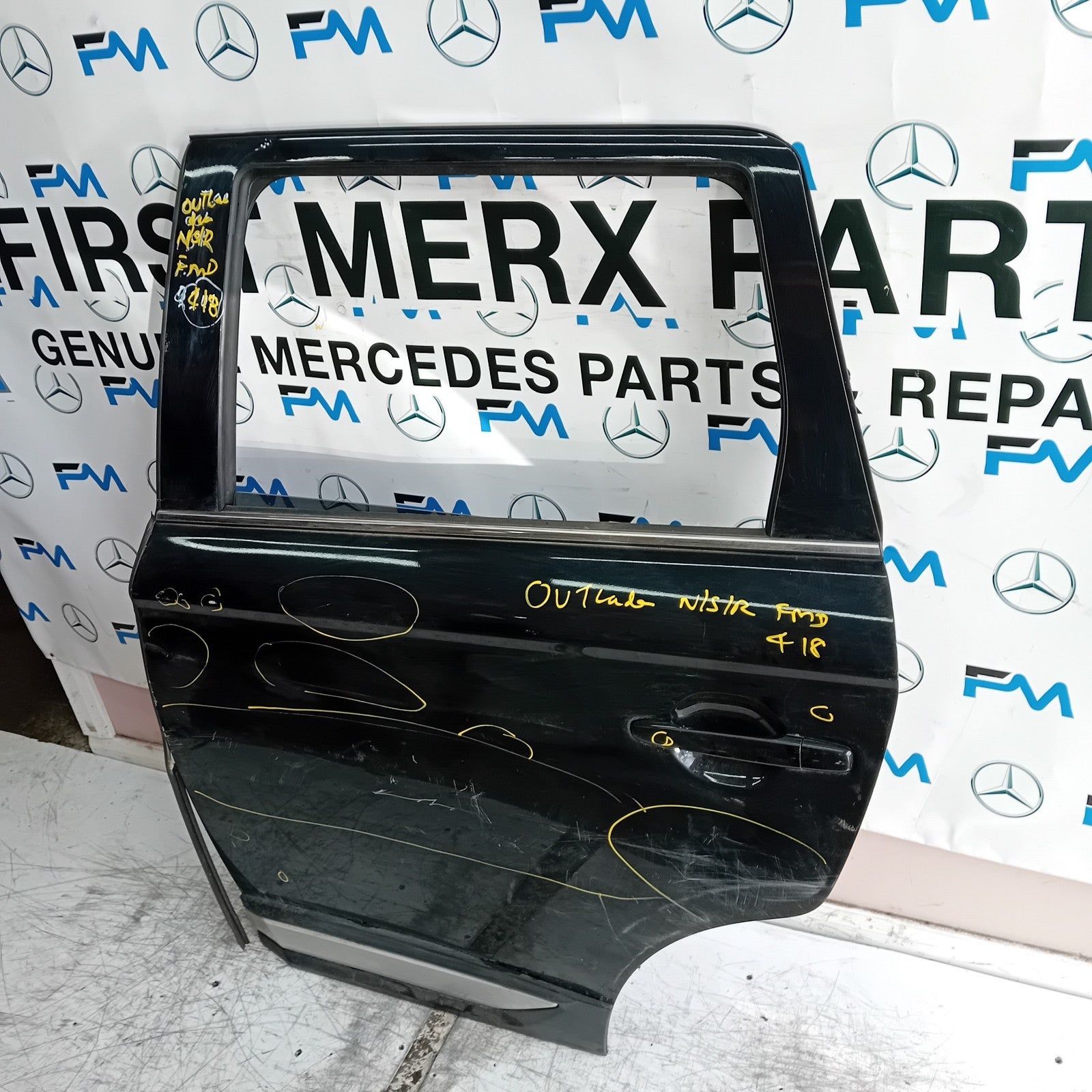 MITSUBISHI OUTLANDER MK3 PASSENGER SIDE REAR DOOR NSR 2013 BLACK FMD418