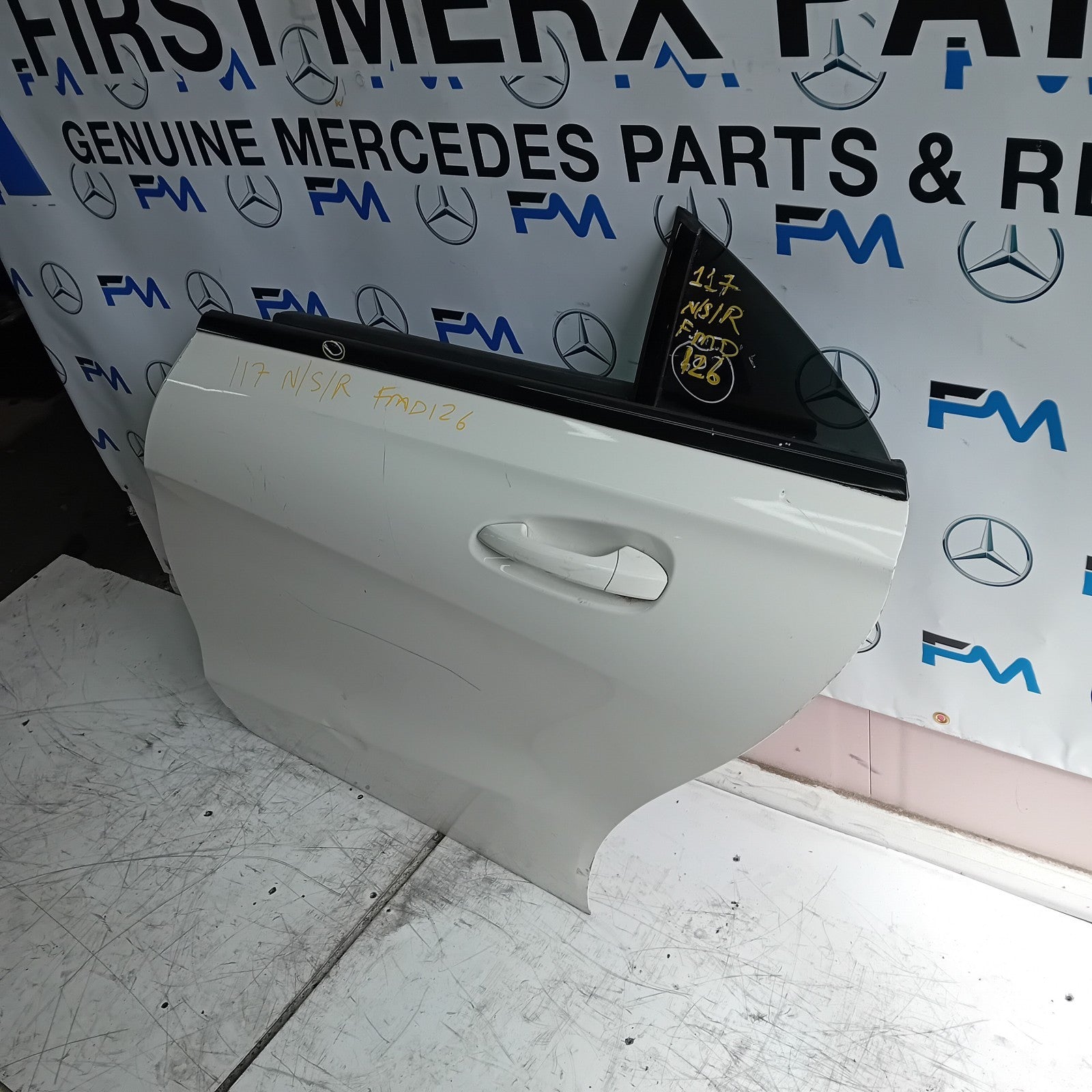 MERCEDES BENZ CLA W117 PASSENGER SIDE RESR DOOR N/S/R WHITE FMD126