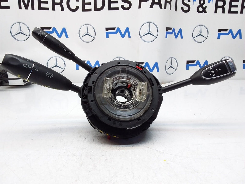 Mercedes E-CLASS W212 INDICATOR/WIPER GEAR SELECT + SQUIB  2015 FM00569