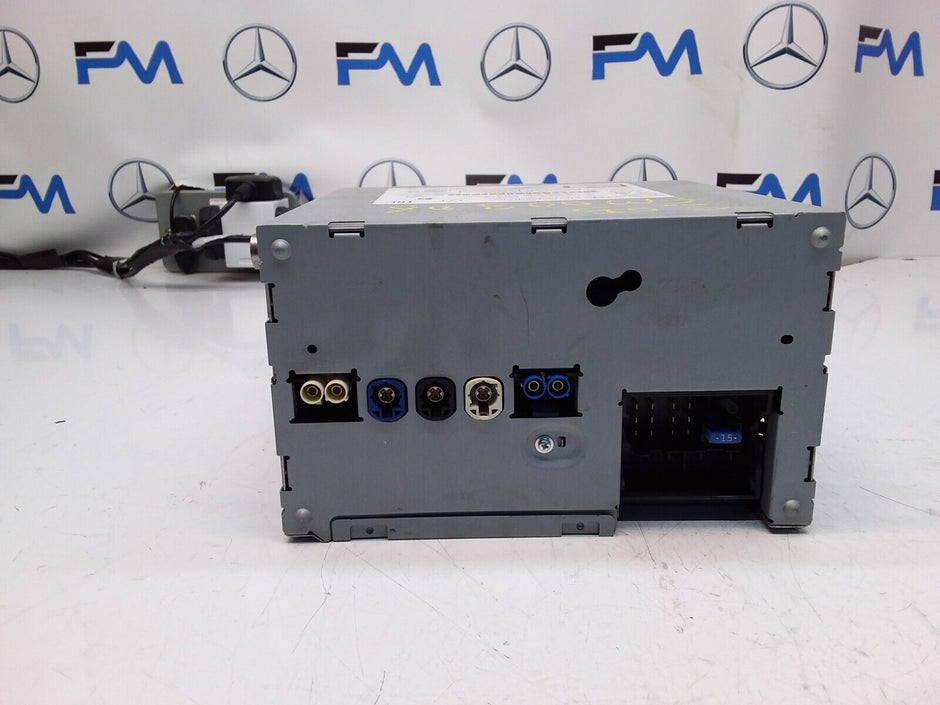 MERCEDES BENZ C CLASS W205 2017 RADIO CD  STEREO HEAD UNIT  A2059005036 FM00306