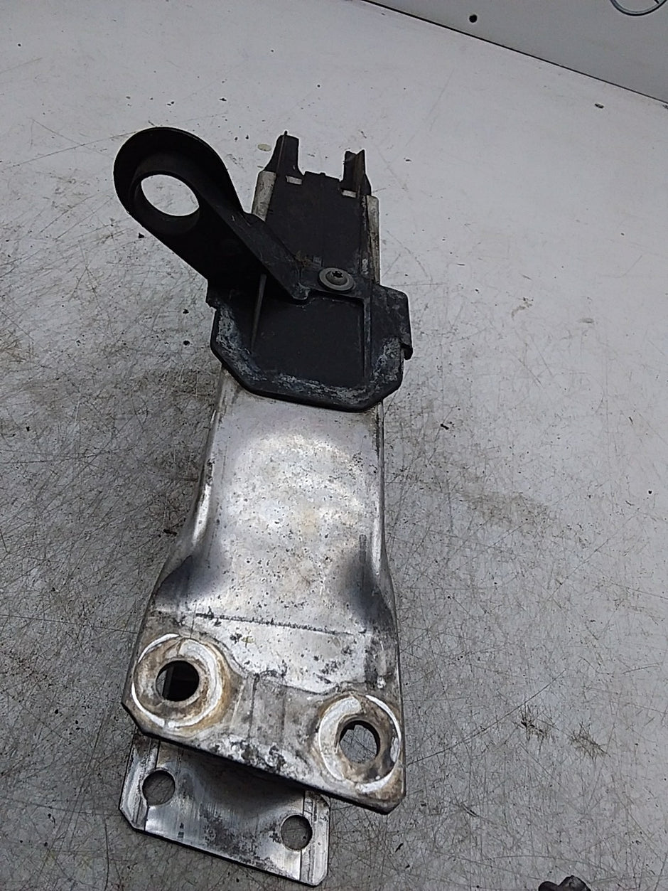 MERCEDES B-CLASS W246 BUMPER DEFORMATION MOUNT RIGHT SIDE A2466200195 FMR273