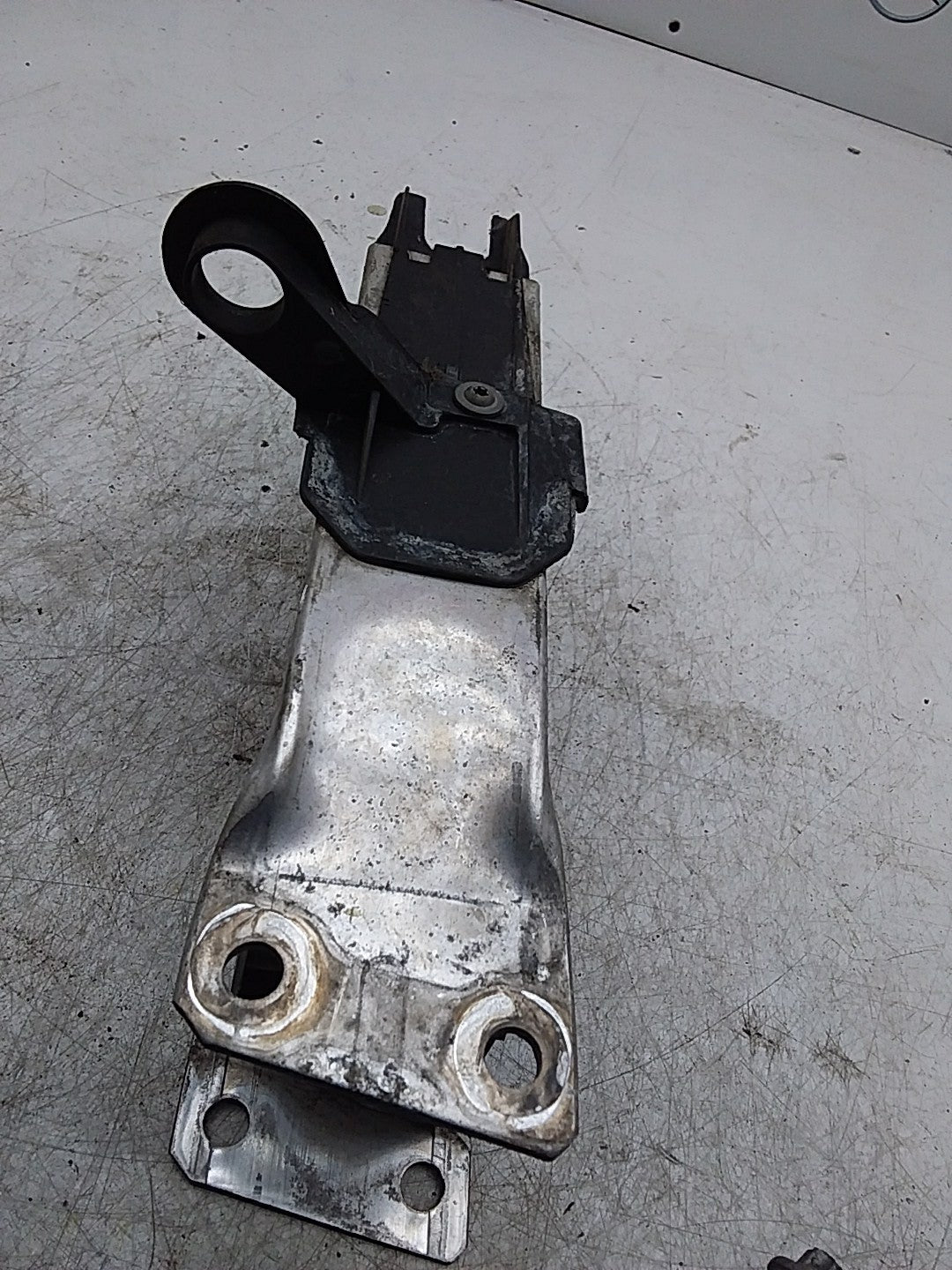 MERCEDES B-CLASS W246 BUMPER DEFORMATION MOUNT RIGHT SIDE A2466200195 FMR273