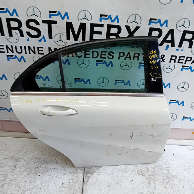 MERCEDES BENZ B-CLASS W246 DRIVER REAR DOOR OSR WHITE 2012-19  COMPLETE FMD203