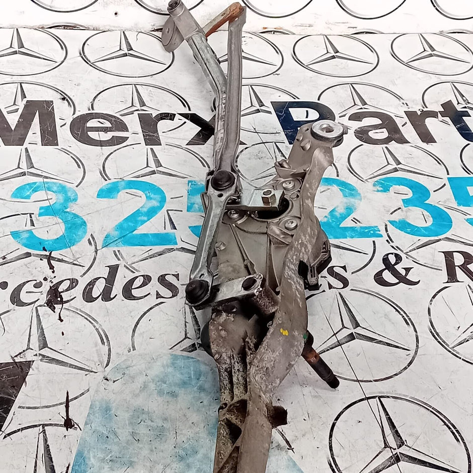 MERCEDES BENZ E-CLASS 2012 FRONT WIPER MOTOR AND LINKAGE A2128201340