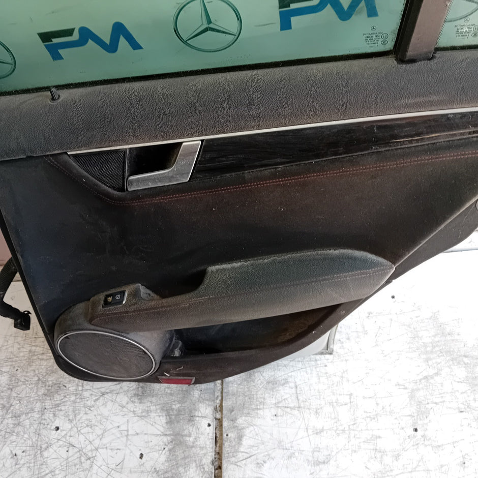 MERCEDES C-CLASS W204 SLN DRIVER REAR DOOR OSR 2011 SILVER COMPLETE FMD490