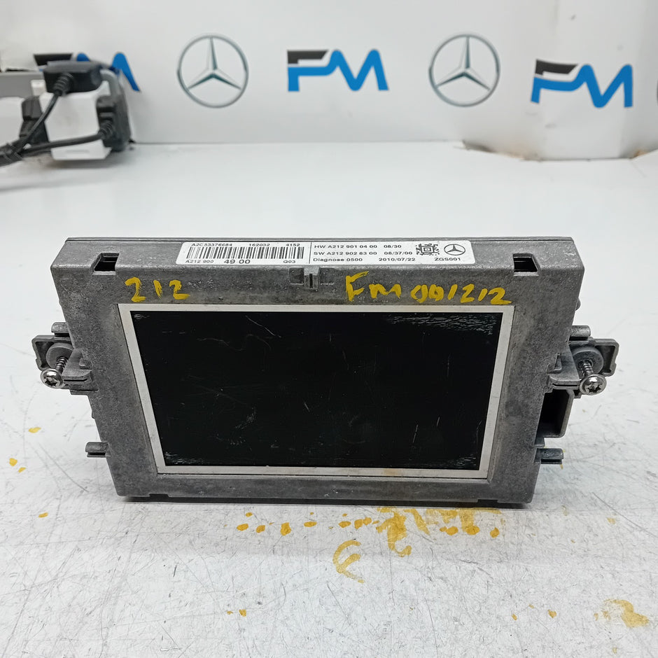 MERCEDES BENZ E-CLASS W212 SAT NAV DISPLAY SCREEN A2129004900 FM001212