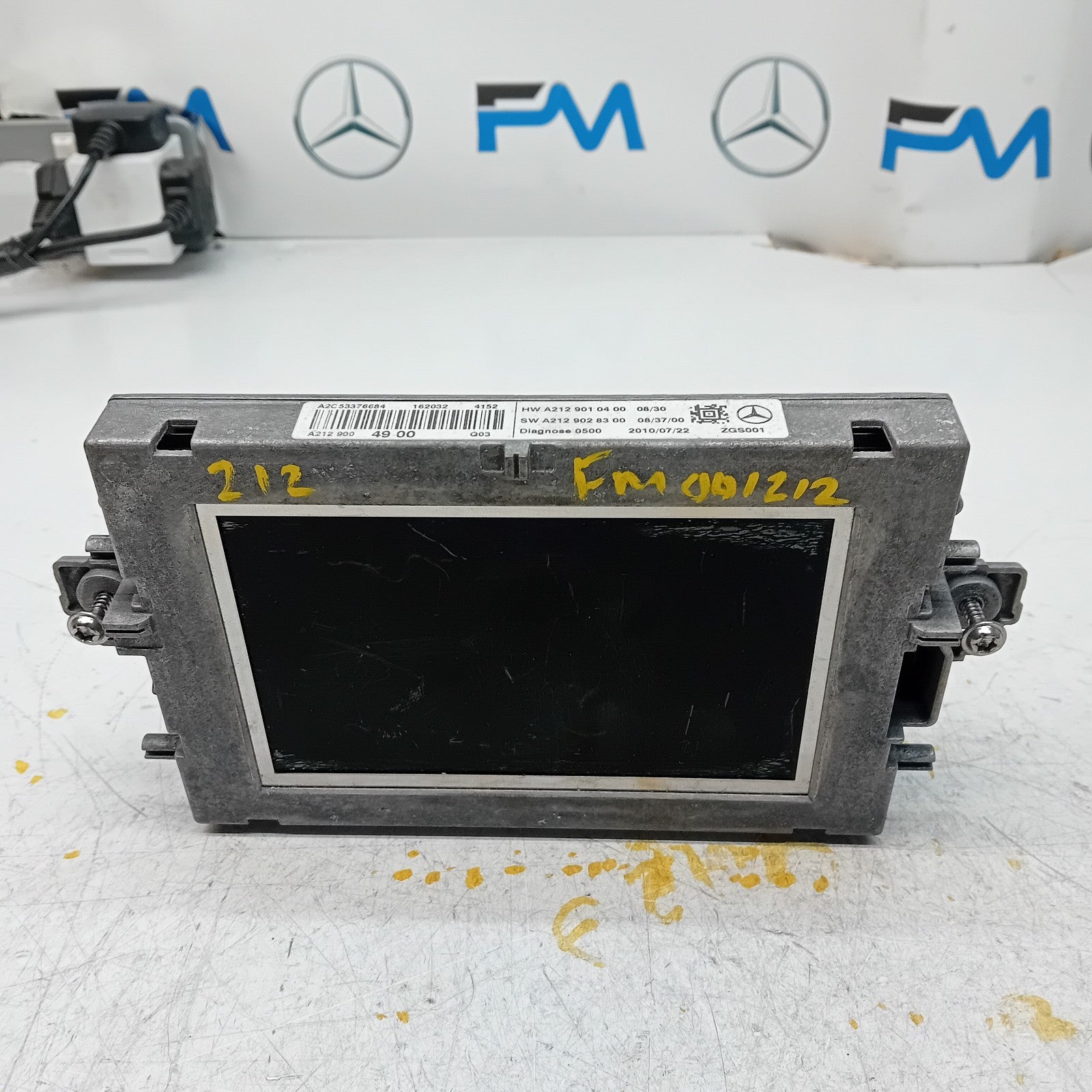 MERCEDES BENZ E-CLASS W212 SAT NAV DISPLAY SCREEN A2129004900 FM001212