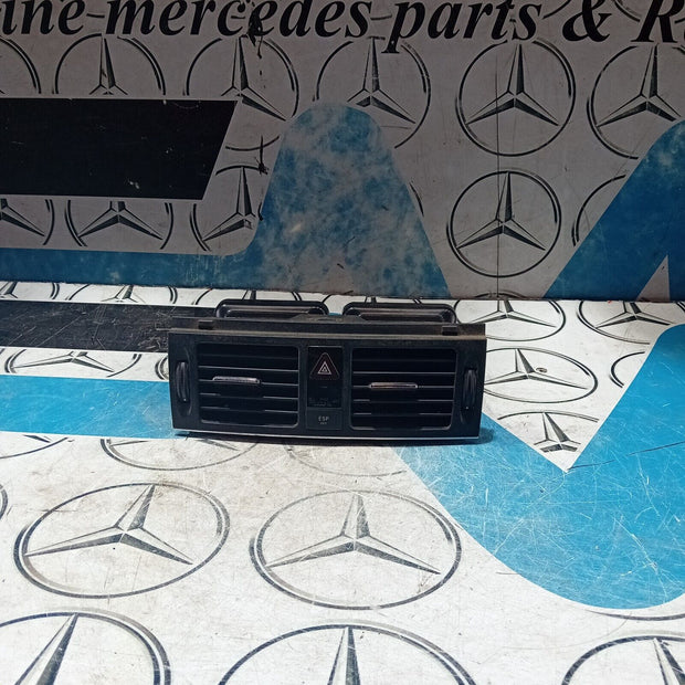 MERCEDES C CLASS W204 DASH CENTER AIR VENTS HAZARD BUTTON A2048304054 08-13