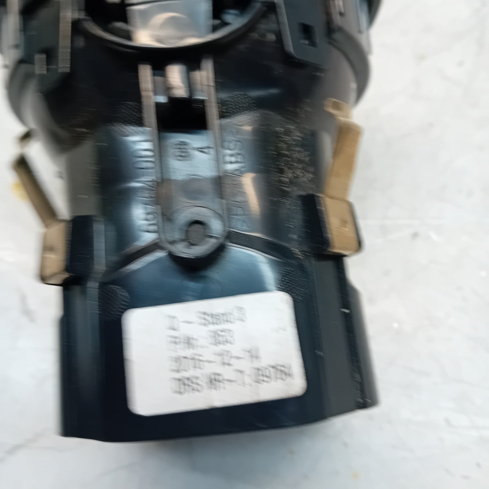MERCEDES BENZ E-CLASS W213 DASHBOARD AIR VENT 2016-20 A2138308000 FM001188