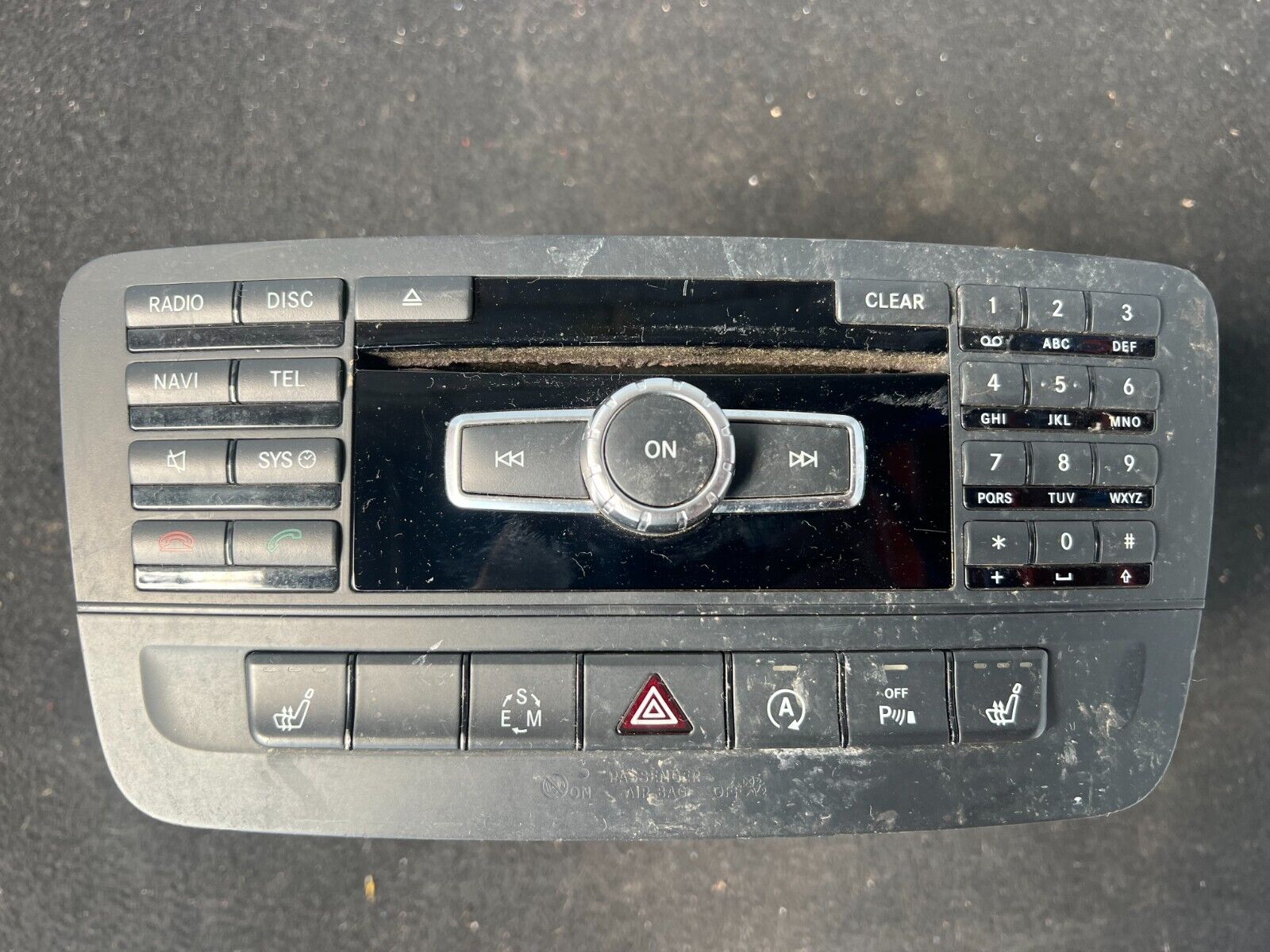 MERCEDES B200 W246 HEAD UNIT INFOTAINMENT SYSTEM SPORT EDITION A2469000616