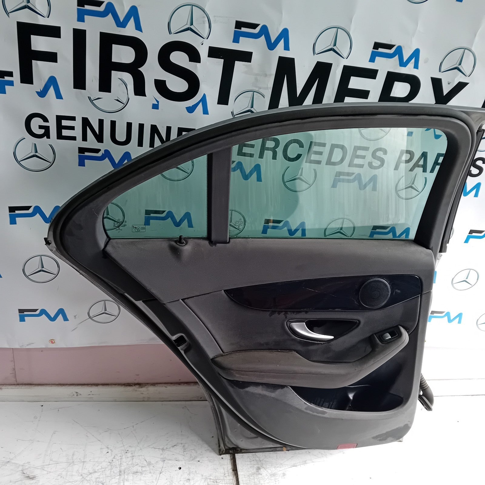 MERCEDES BENZ C-CLASS W205 PASSENGER SIDE REAR DOOR N/S/R GREY FMD123