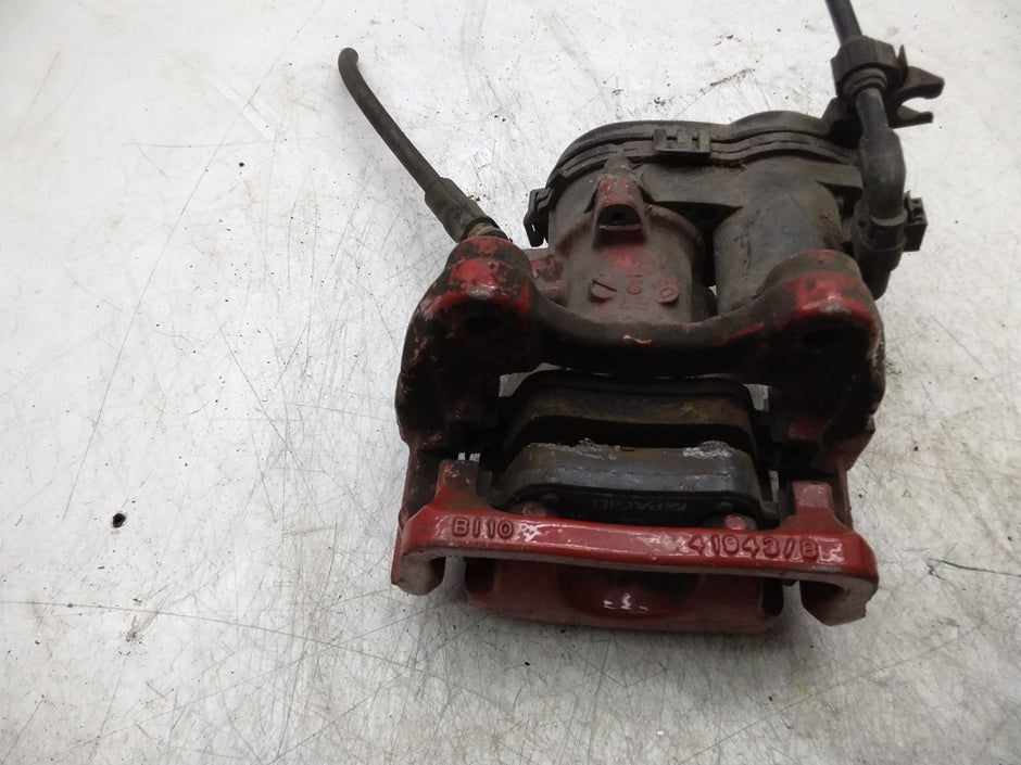 MERCEDES  B-CLASS W246 BRAKE CALIPER REAR LEFT PASSENGER SIDE A2464231998 FMR139