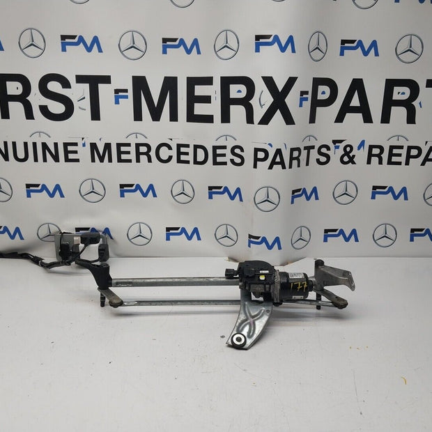 MERCEDES-BENZ A CLASS W177  FRONT WIPER MOTOR WITH LINKAGE A1779064801 FM00242