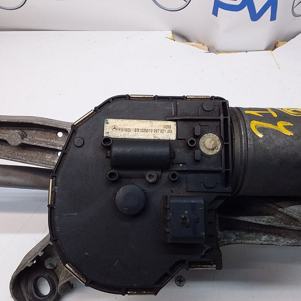 MERCEDES E-CLASS 2011 W212 A2128201340 FRONT WIPER MOTOR  FM00174