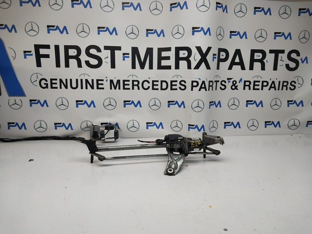 MERCEDES-BENZ A CLASS W177  FRONT WIPER MOTOR WITH LINKAGE A1779064801 FM00234