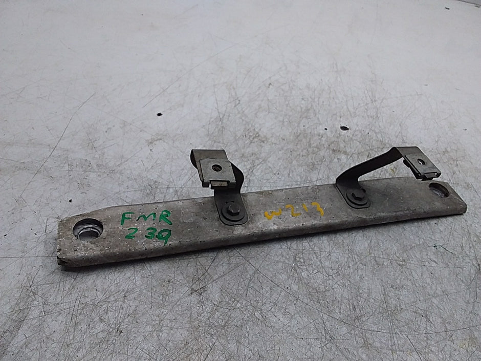 MERCEDES C-CLASS W205 BOTTOM STIFFENING BRACE MOUNT FMR239 A2056190025