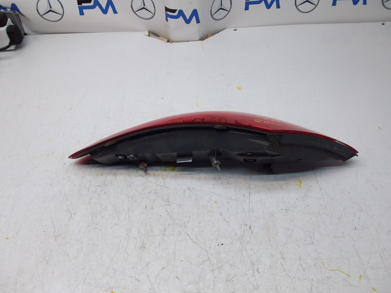 2016 MERCEDES  C CLASS W205 REAR DRIVER SIDE O/S LED LIGHT A2059066400 FMT24