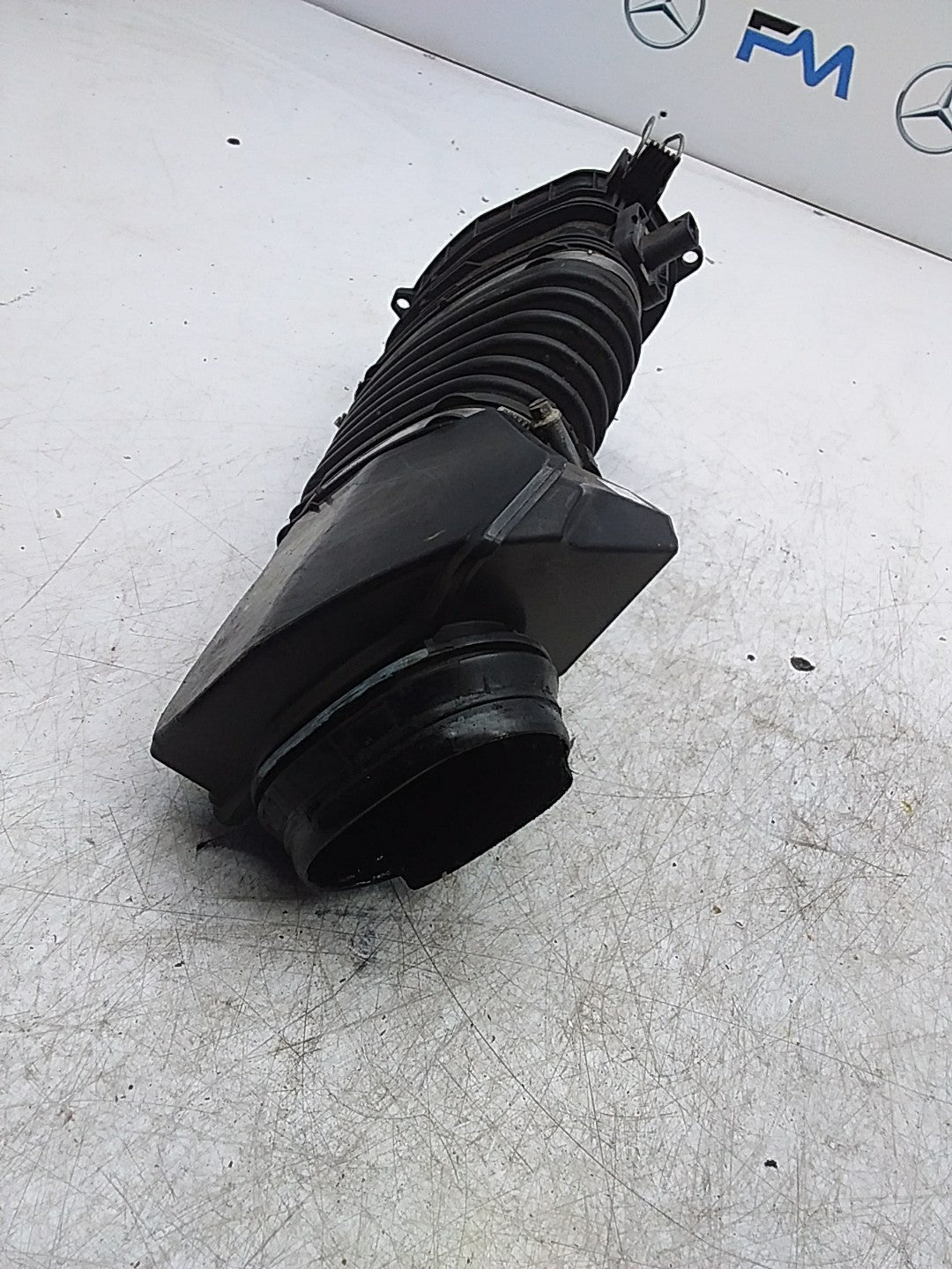 MERCEDES BENZ  E-CLASS W213  AIR INTAKE DUCT A6540980083 FMR217