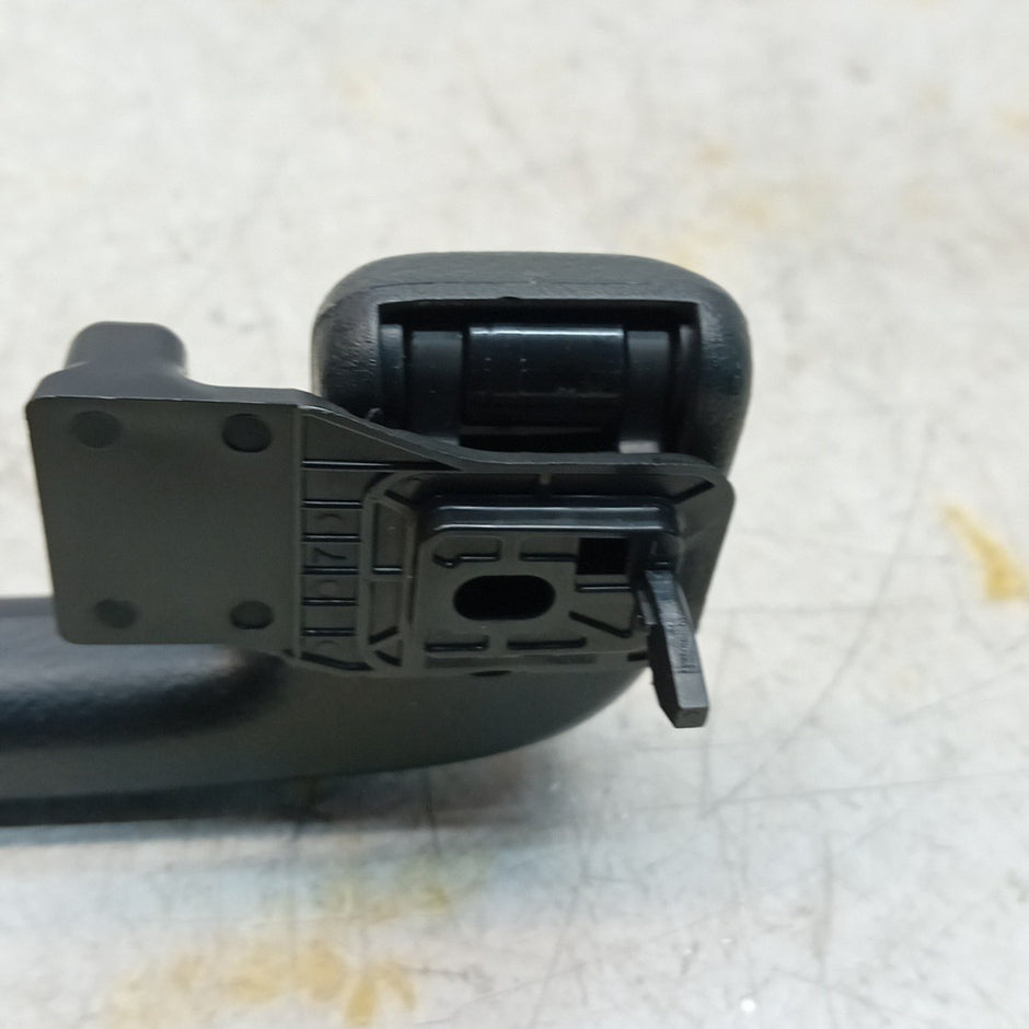 MITSUBISHI OUTLANDER MK3 LEFT OR RIGHT ROOF HANDLE BLACK FM001628