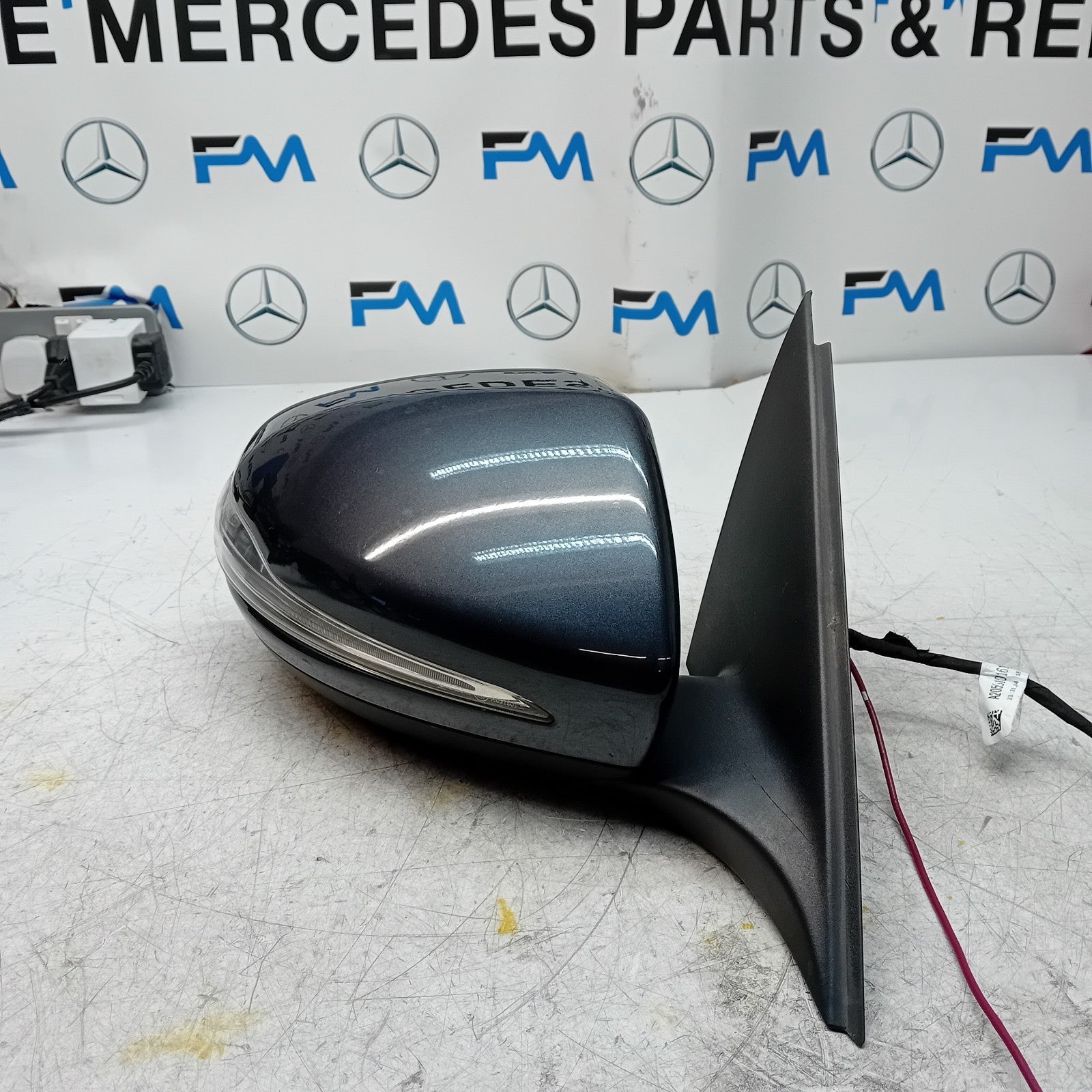 MERCEDES BENZ C-CLASS W205 DRIVER WING MIRROR OS GREY  A2058101616 FMM83