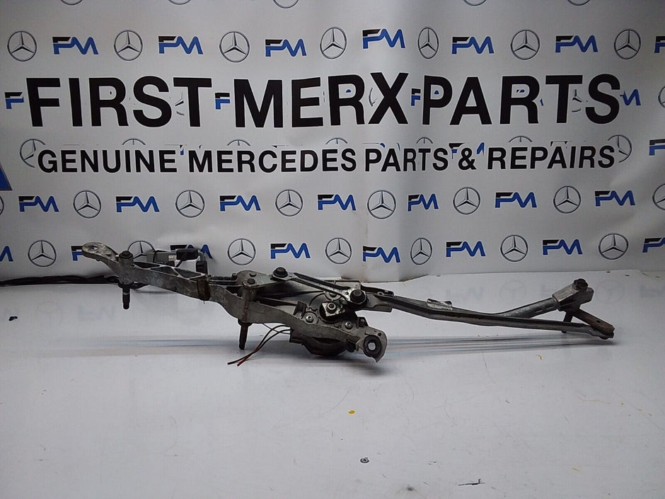 MERCEDES C-CLASS WIPER MOTOR & LINKAGE FRONT A2048201140 W204 2010-2015 FM00199