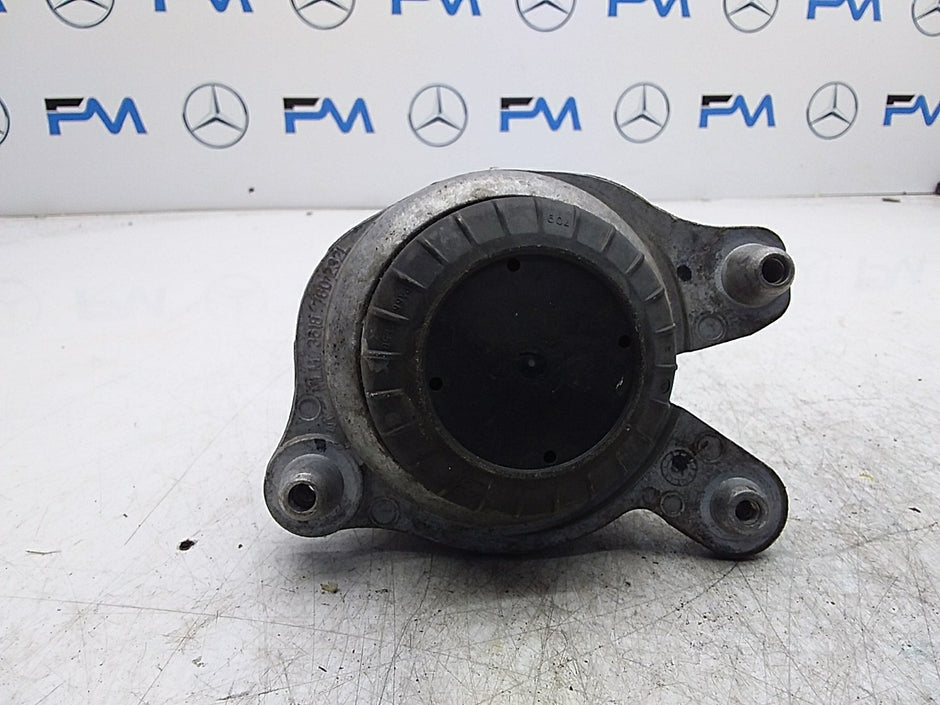 MERCEDES BENZ  C-CLASS W205  ENGINE MOUNT LEFT NS A2052406617 FMR322