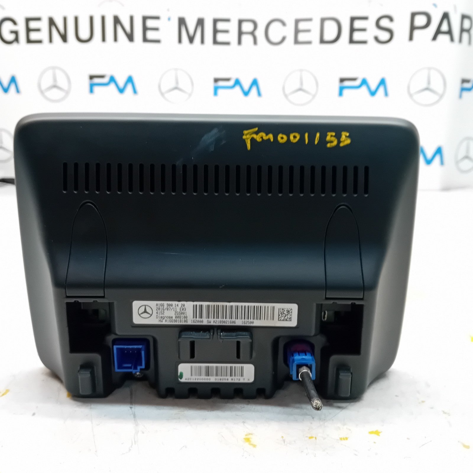 MERCEDES GLS-CLASS X166 DISPLAY SCREEN A1669001420 2016 FM001155