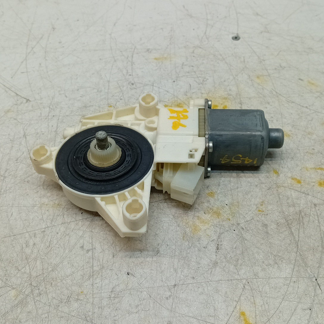 MERCEDES B-CLASS W246 WINDOW REGULATOR MOTOR RIGHT OSF A2469065200 FM001454