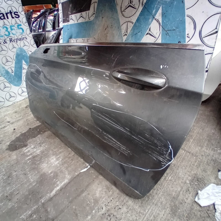 MERCEDES BENZ C-CLASS COUPE  C205  PASSENGER SIDE  DOOR ( NEAR SIDE )