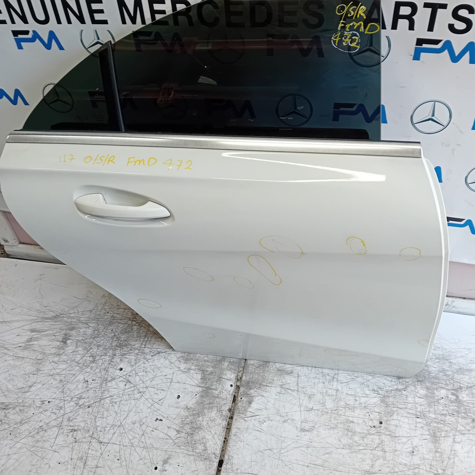 MERCEDES CLA W117 DRIVER REAR DOOR OSR WHITE 2014 COMPLETE FMD472
