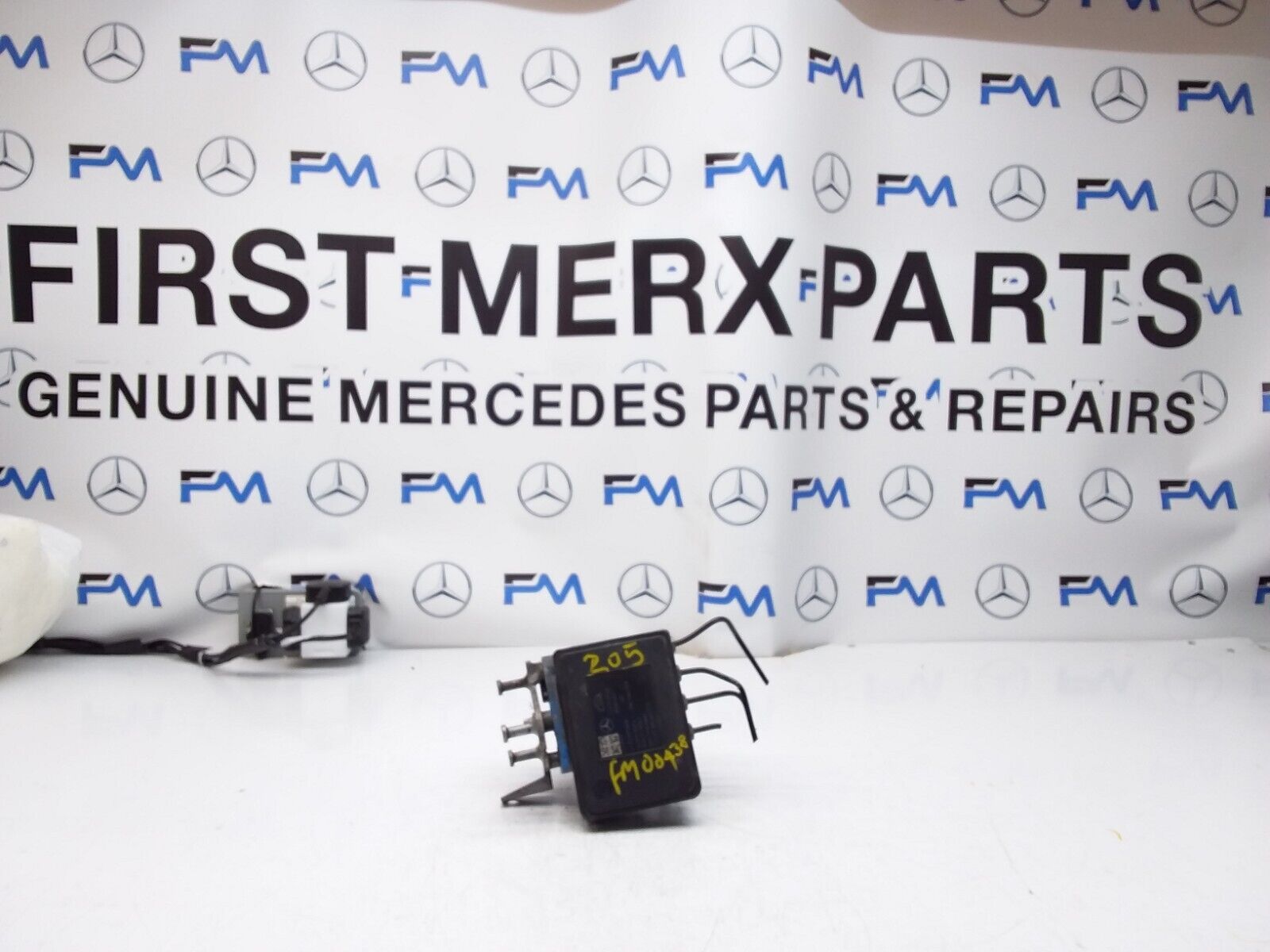 MERCEDES CLA W205 ABS PUMP MODULE CONTROL UNIT A2059012800 FM00438
