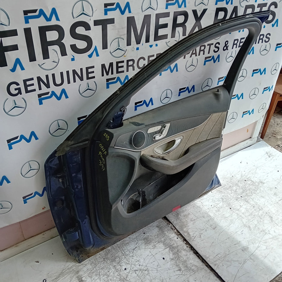 MEECEDS C-CLASS W205 DRIVER FRONT DOOR OSF BLUE 2014 ON COMPLETE FMD397