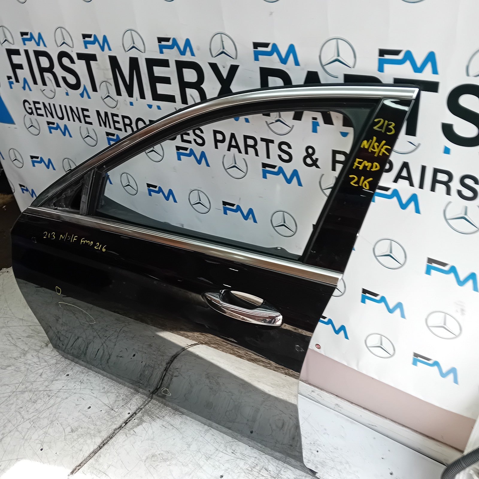 MERCEDES E-CLASS W213 SLN PASSENGER FRONT DOOR NSF BLACK 2016 ON COMPLETE FMD216