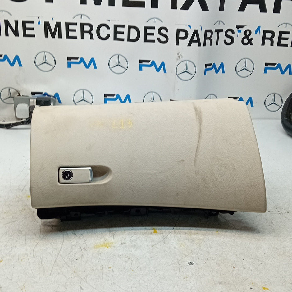 MERCEDES E-CLASS W213 DASHBOARD GLOVEBOX 2016 ON A2136800391 FM001301