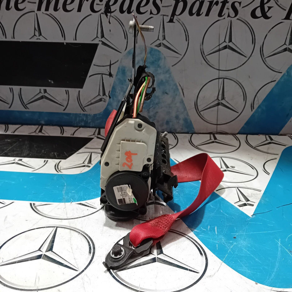 MERCEDES-BENZ C CLASS W204 (SALOON) S204 (ESTATE) O/S/F RED SEAT BELT 2048601885