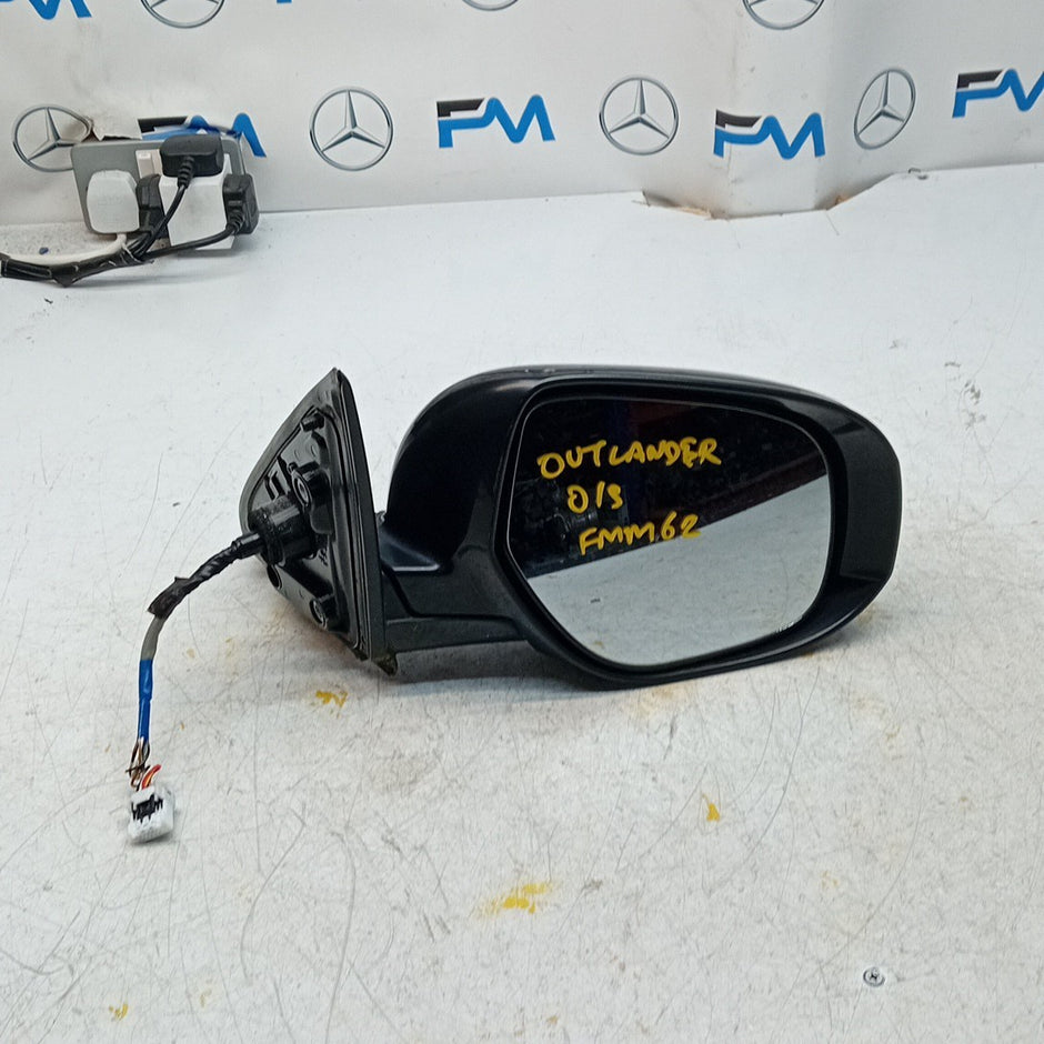 MITSUBISHI OUTLANDER MK3 DRIVER SIDE WING MIRROR OSF BLACK 2013 FMM62
