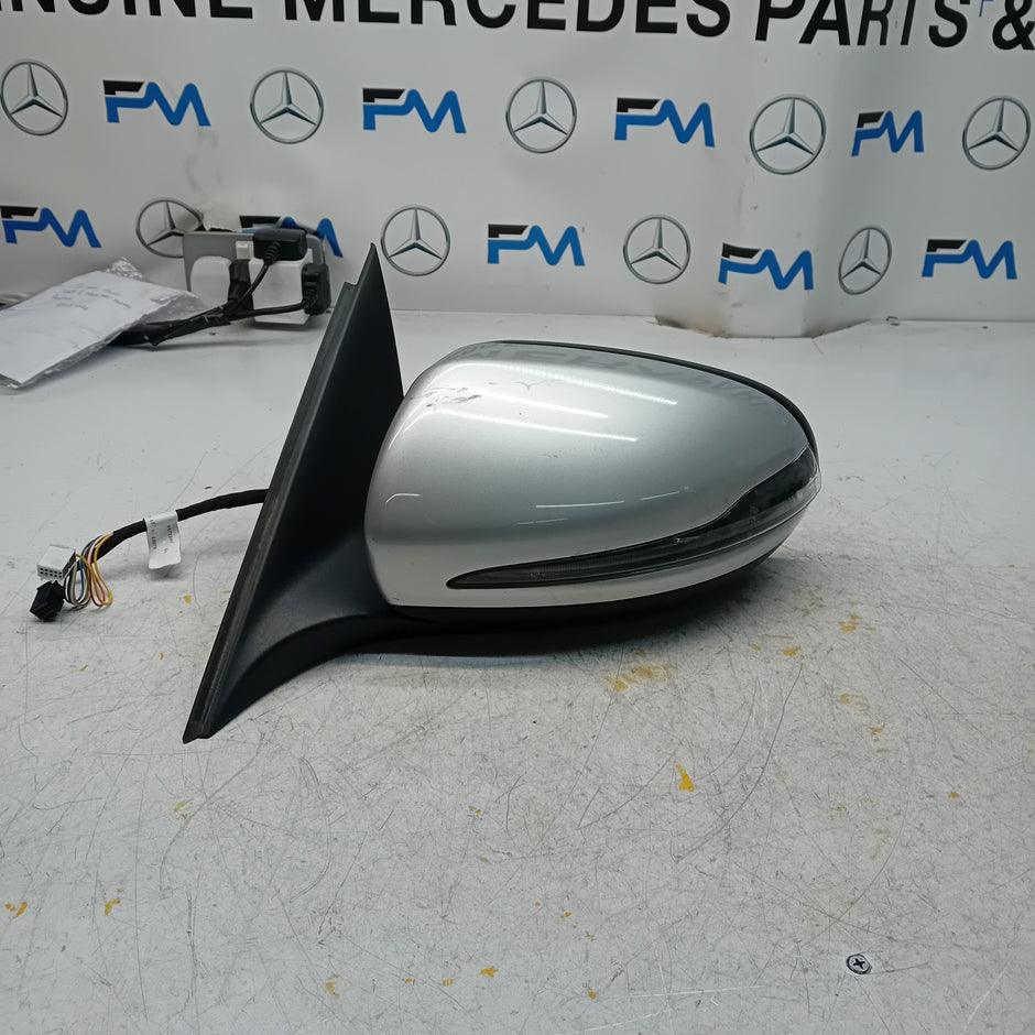 MERCEDES C-CLASS 2014 On W205 PASSENGER SIDE WING MIRROR A2058104702 SILVER FMM7