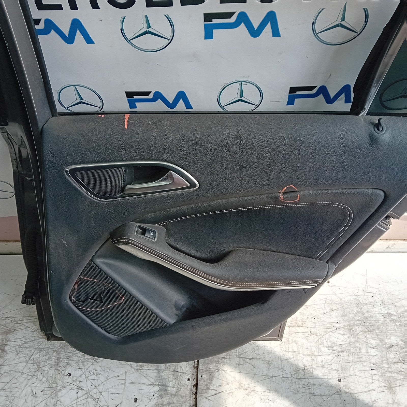 MEECEDES A-CLASS W176 SLN DRIVER REAR DOOR OSR 2012-18 GREY COMPLETE FMD288