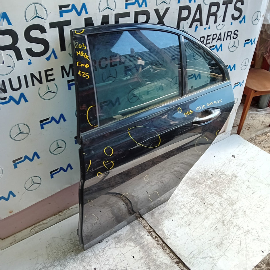MERCEDES C-CLASS W205 SLN PASSENGER REAR DOOR NSR BLACK 2014 ON COMPLETE FMD425