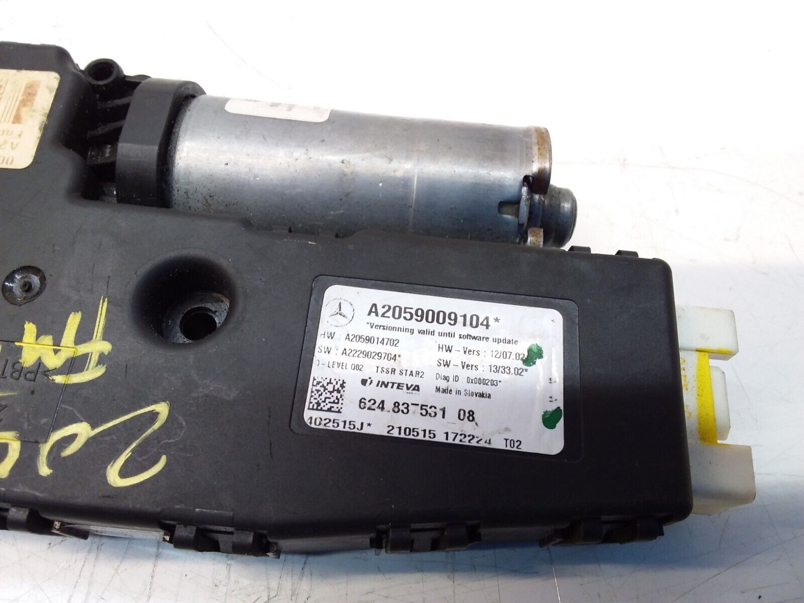 Mercedes C-CLASS W205 Sunroof Motor Regulator  A2059009104 FM00445