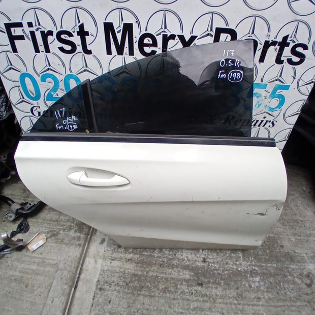 MERCEDES BENZ  CLA  W117  DRIVER SIDE REAR DOOR ( OFF SIDE REAR )