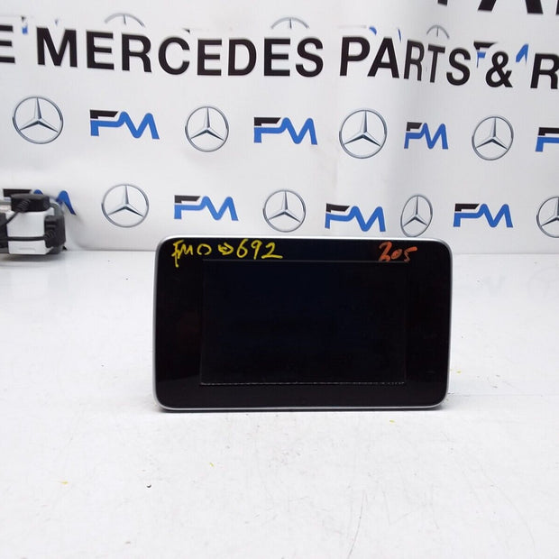 MERCEDES C-CLASS W205 2014 SAT NAV MULTIMEDIA SCREEN A2059004113 FM00692
