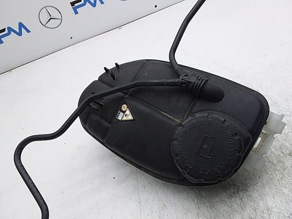 MERCEDES B-CLASS W246 COOLANT EXPANSION TANK FMR237