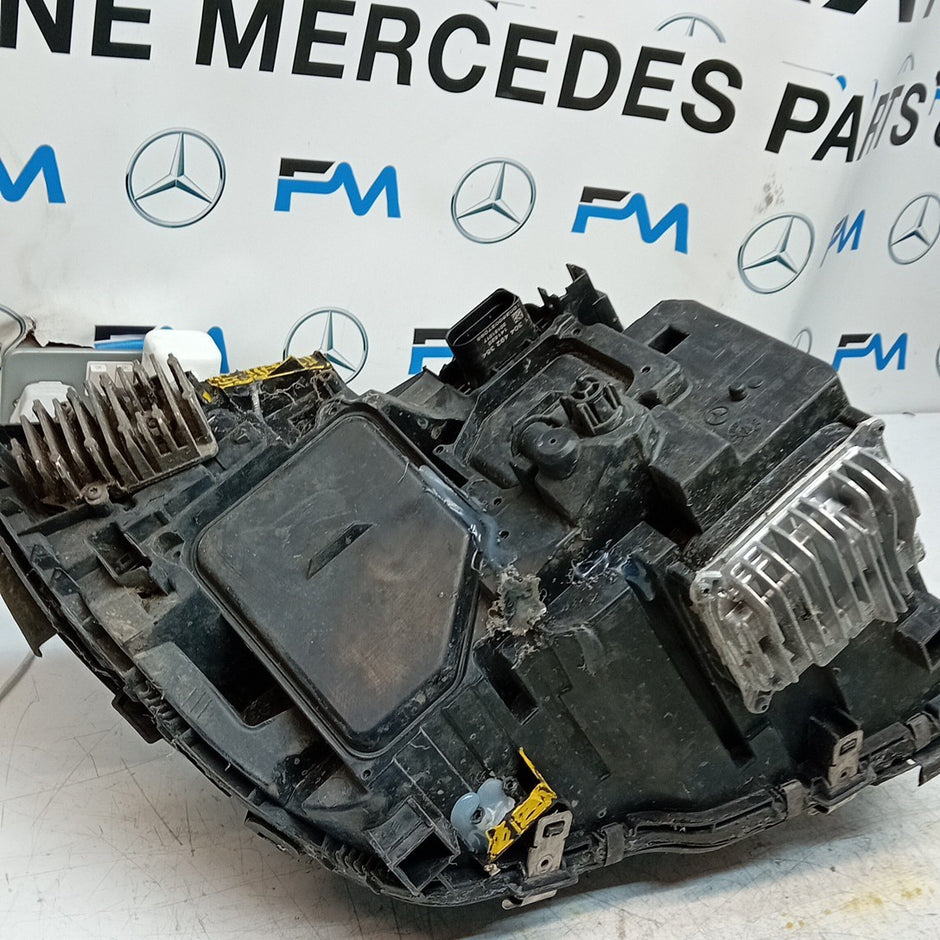 MERCEDES C-CLASS W205 N/S HIGH PERFORMANCE HEADLIGHT A2059063903 14-19 FMH191