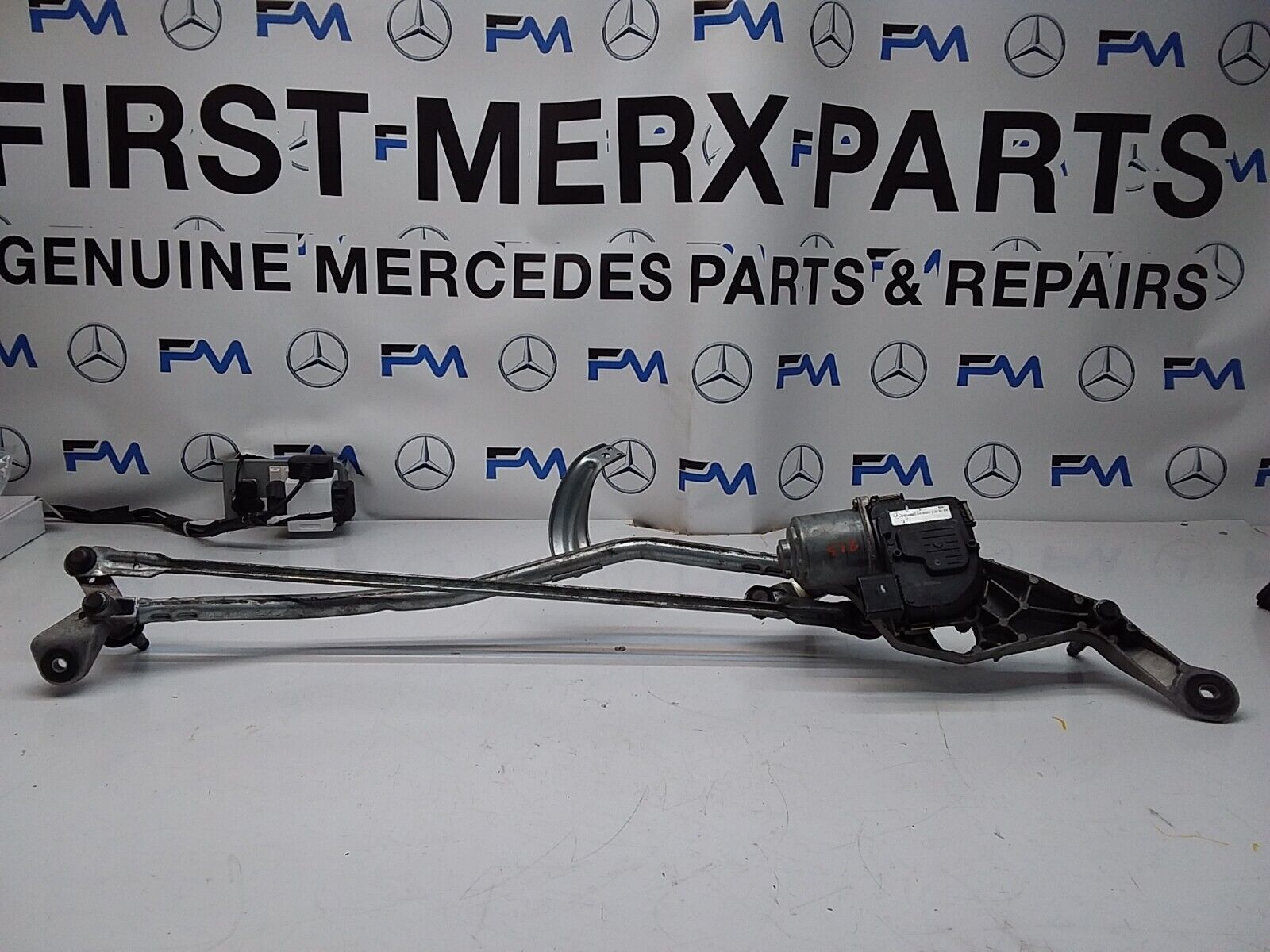 MERCEDES E-CLASS 2016 W213 A2138200740 FRONT WIPER MOTOR  FM00186