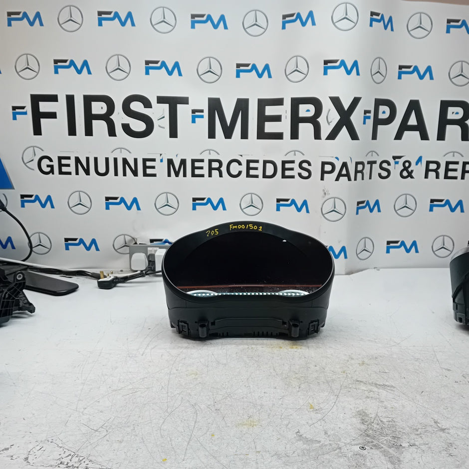MERCEDES C-CLASS W205 SPEEDOMETER INSTRUMENT CLUSTER BLACK A2059009215 FM001501