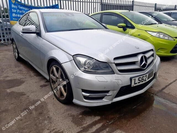 MERCEDES C-CLASS W204 - BREAKING / REAR BUMPER , BOOT AND ALLOY WHEELS